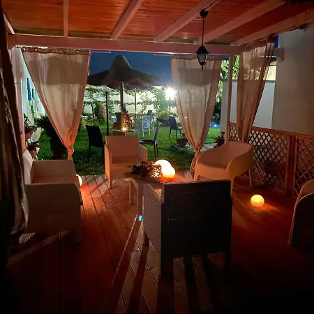 艾拉特费努酒店 住宿加早餐酒店 3*