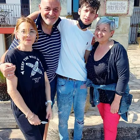 艾拉特费努酒店 住宿加早餐酒店 Acquarica