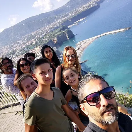 艾拉特费努酒店 住宿加早餐酒店 Acquarica